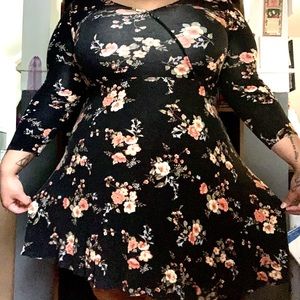 Forever 21 plus black floral dress